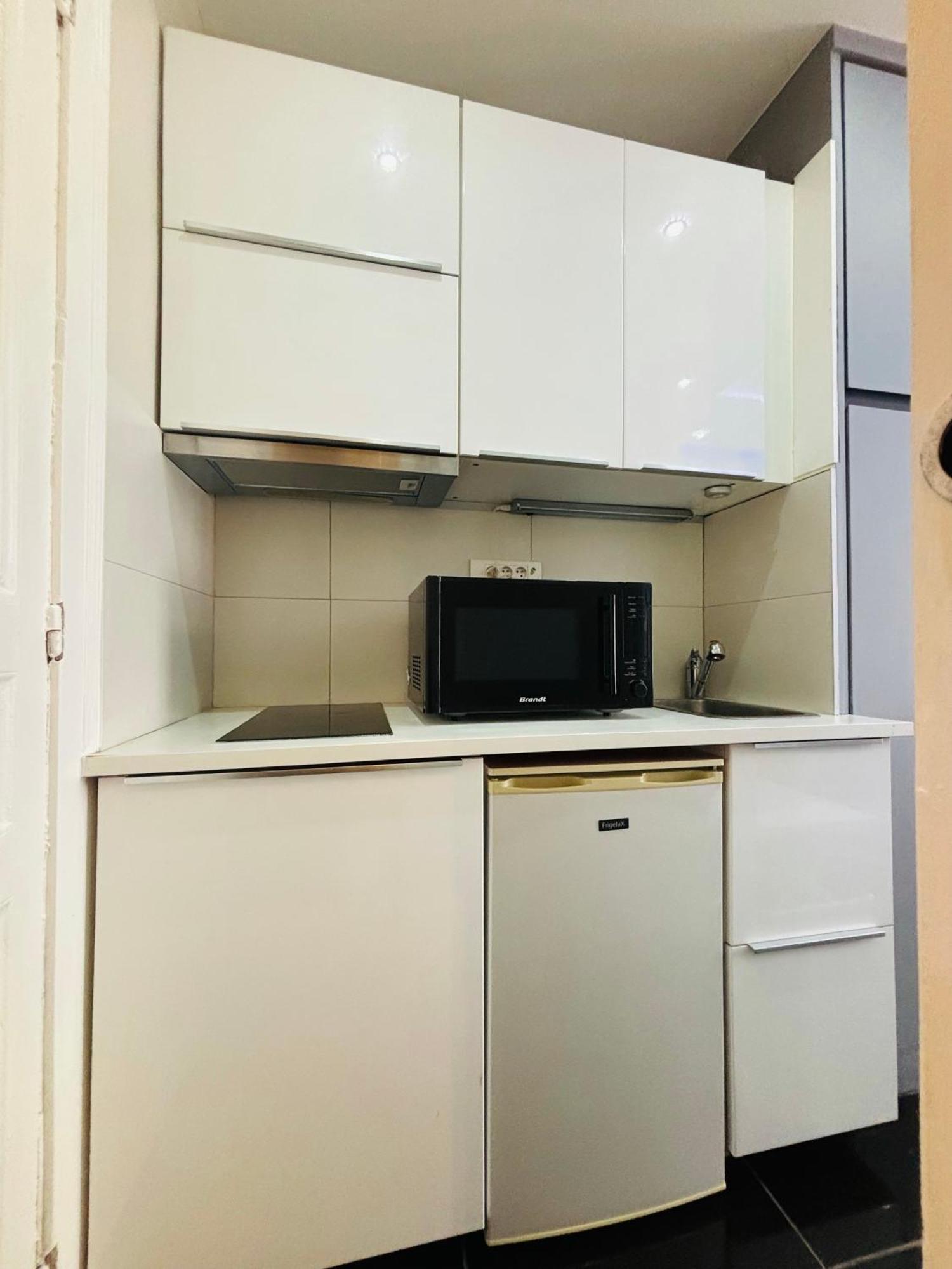Appartement Coquet En Plein Coeur De Montmartre Paryż Zewnętrze zdjęcie